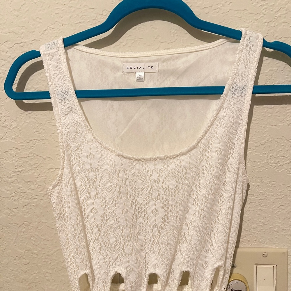 Socialite White Maxi Dress - Picture 2 of 5
